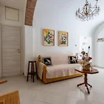 Casa Nadina